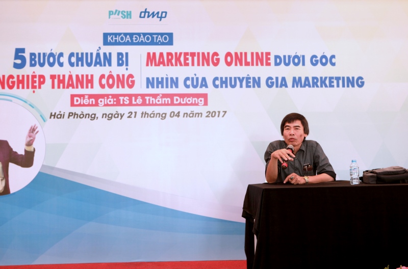 Tiến sĩ Lê Thẩm Dương chia sẻ về khởi nghiệp và marketing online tại Push